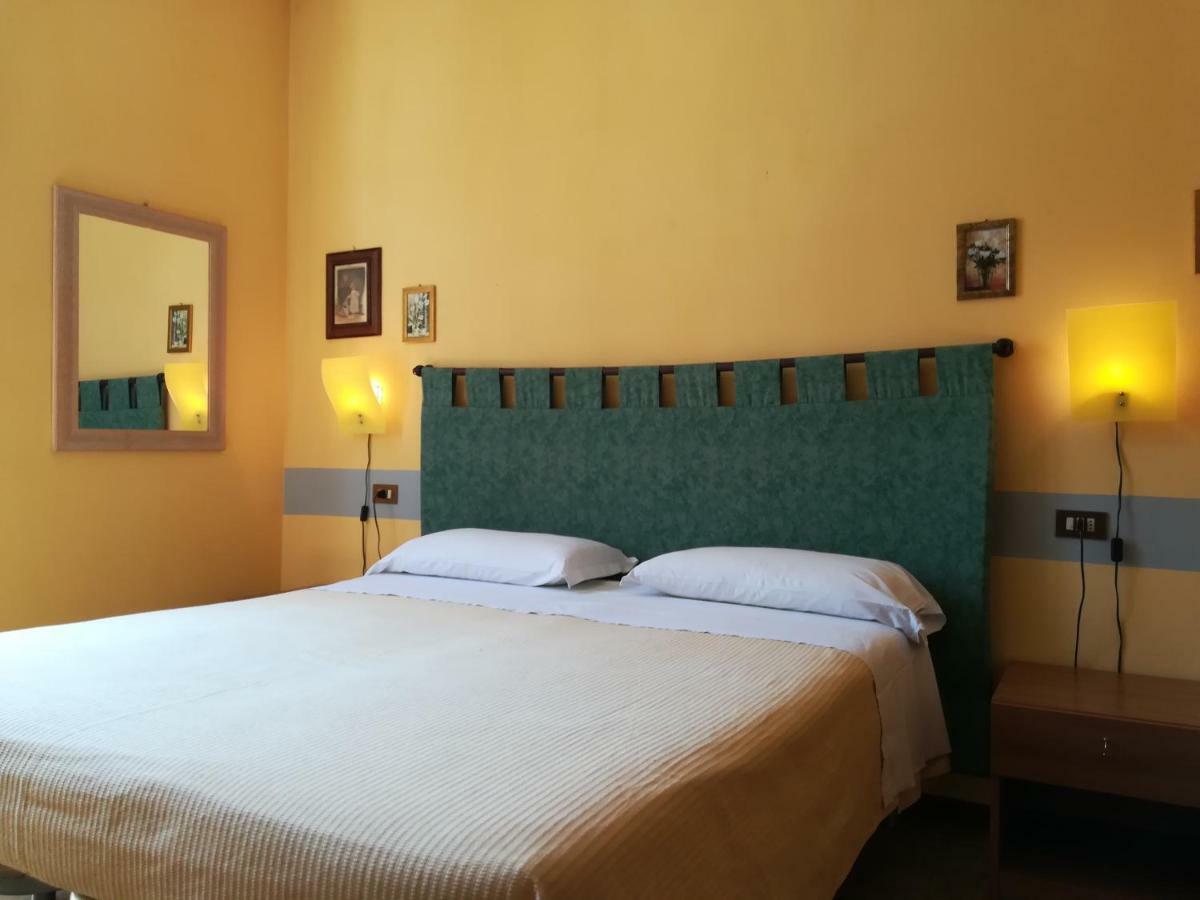 B&B Florida House Пассіньяно-суль-Тразімено Екстер'єр фото